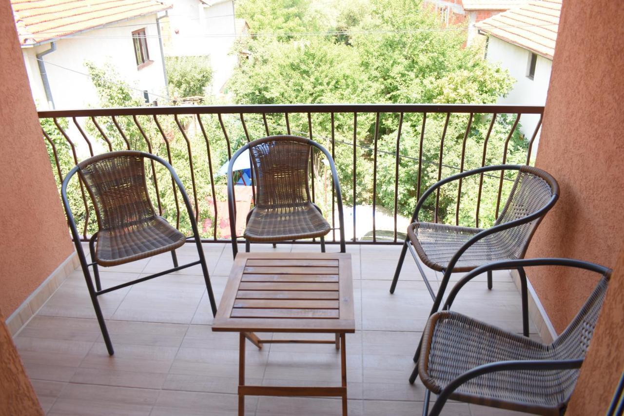 Apartments Holiday Vranje Buitenkant foto